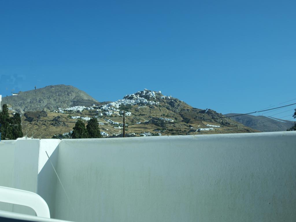 Serifos Beach Hotel Livadi  ภายนอก รูปภาพ