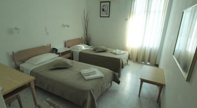 Serifos Beach Hotel Livadi  ภายนอก รูปภาพ