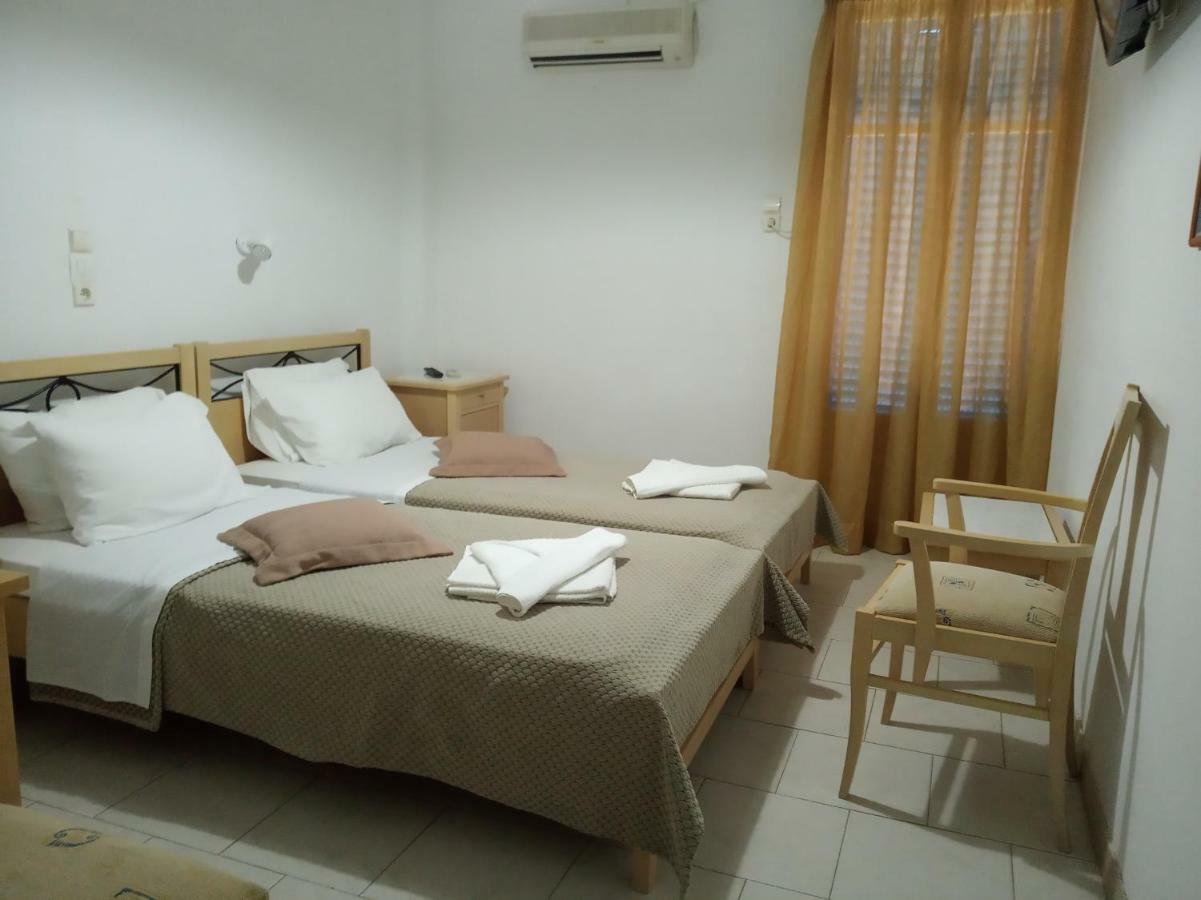 Serifos Beach Hotel Livadi  ภายนอก รูปภาพ