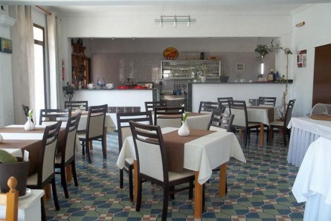 Serifos Beach Hotel Livadi  ภายนอก รูปภาพ